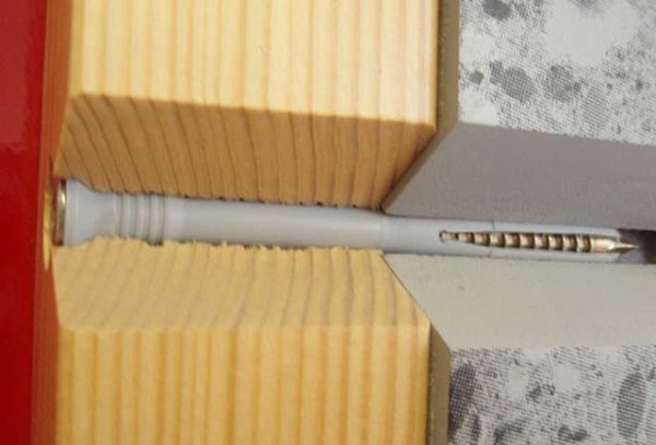 Як обшити балкон вагонкою – повний опис робочого процесу від вибору матеріалів до нанесення захисного покриття