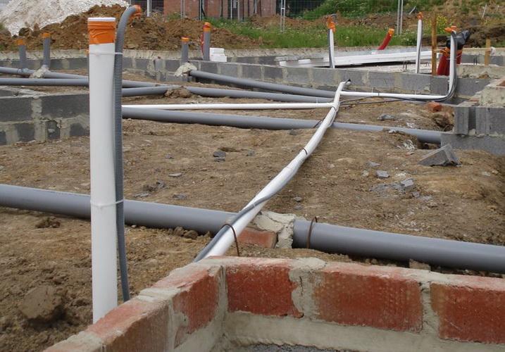 Каналізація в приватному будинку своїми руками   пристрій, як зробити правильно, схема