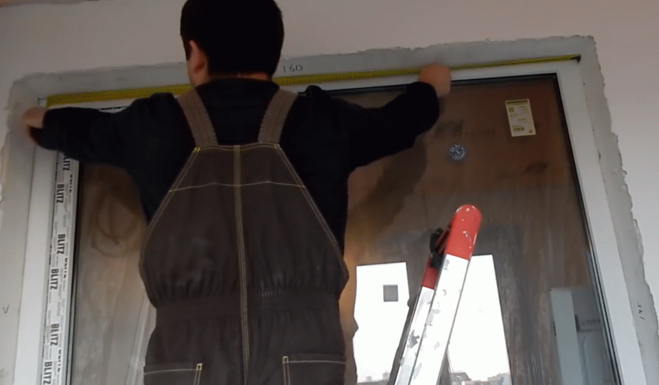 Стельова сушарка для білизни на балкон — 25 етапів самостійної установки