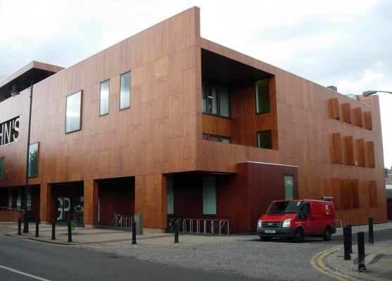 Матеріали для облицювання фасадів: від дерева до сайдинга Матеріали для облицювання фасадів: від дерева до сайдинга