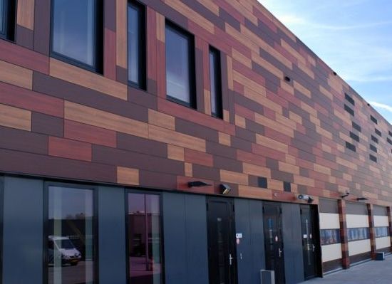 Фасадні панелі для зовнішньої обробки будинку   види і ціна, переваги і недоліки