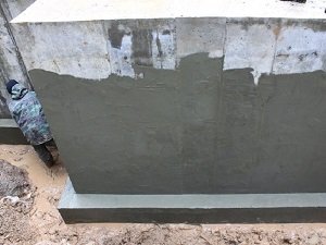 Гідроізоляція стрічкового фундаменту своїми руками: для чого потрібна і як правильно зробити