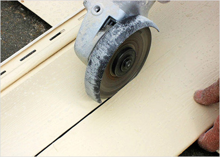 Правильна установка сайдинга своїми руками: сам собі будівельник