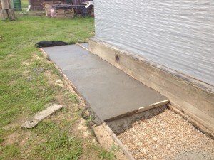 Як правильно зробити мелкозаглубленний стрічковий фундамент своїми руками: етапи будівництва, покрокова відео інструкція