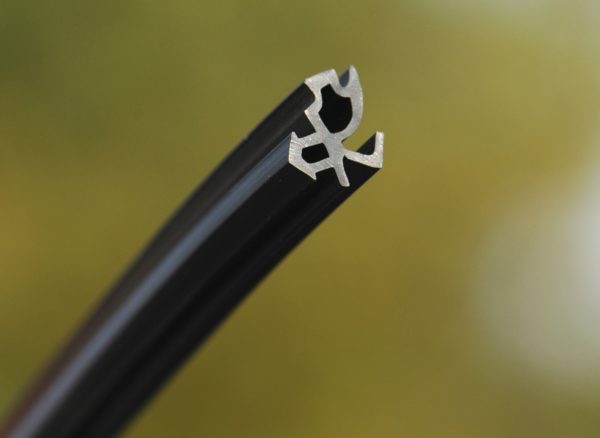 Як вибрати і замінити ущільнювач для пластикових вікон: 4 основних виду Як вибрати і замінити ущільнювач для пластикових вікон: 4 основних виду