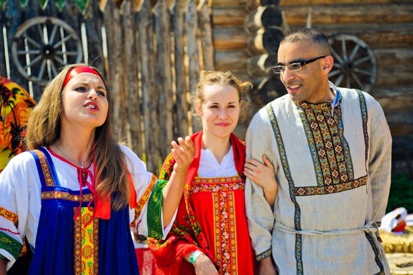 Традиції та сучасність: сценарій сватання
