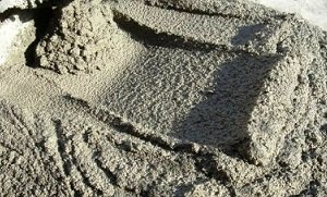 Який бетон використовувати для стрічкового фундаменту: критерії вибору, формула розрахунку