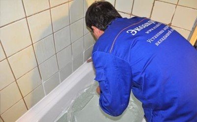 Керамічний плінтус (бордюр) для ванної кімнати: як вибрати і установка своїми руками