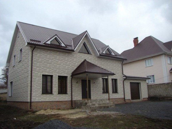 Матеріали для фасадів будинків: сучасні рішення