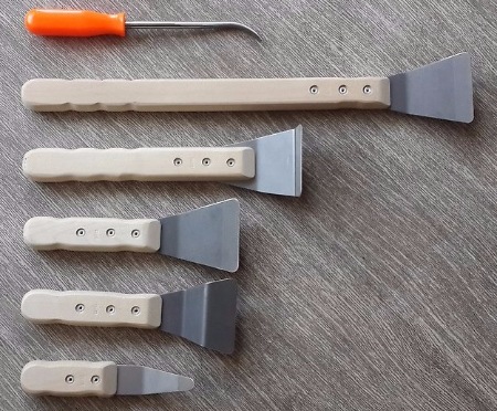 Як зробити натяжну стелю своїми руками за 5 кроків