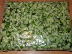 Як зберегти огірки свіжими на зиму: 5 дієвих способів