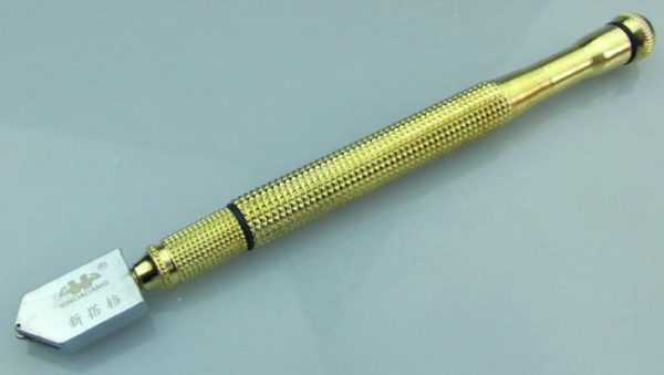 Як зробити полицю на стіну своїми руками: 3 простих варіанти для новачка