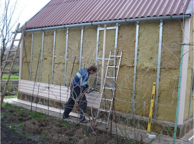 Який сайдинг вибрати: критерії правильного вибору і хитрощі продавців Який сайдинг вибрати: критерії правильного вибору і хитрощі продавців