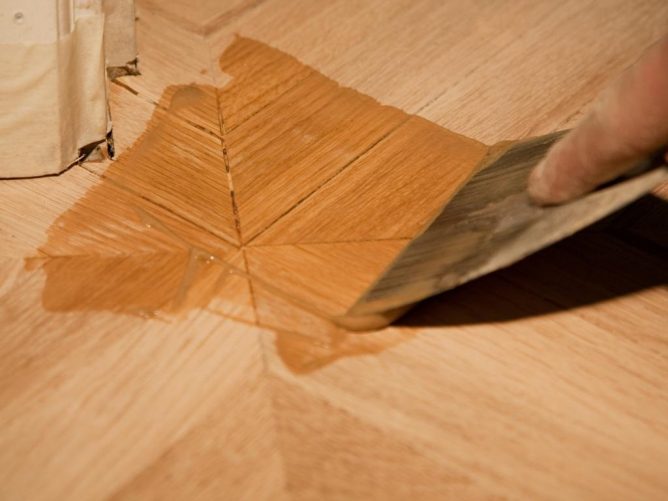 Огляд популярних марок шпаклівки для паркету