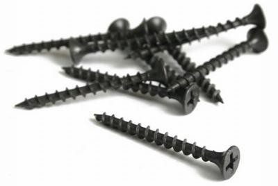 Як зробити полицю на стіну своїми руками: 3 простих варіанти для новачка