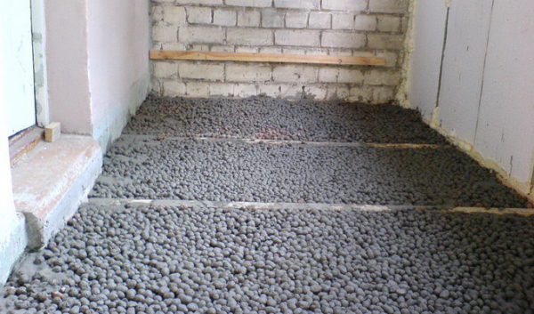 З чого зробити підлогу на балконі – 8 рішень на будь який смак З чого зробити підлогу на балконі – 8 рішень на будь який смак