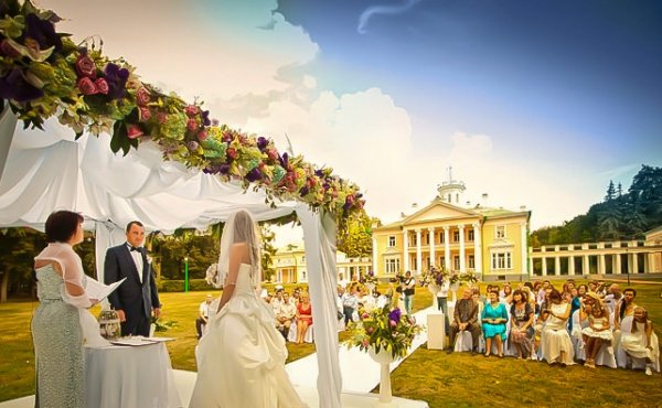 Весілля в Москві: як вибрати загс, місця для фотосесії і банкету