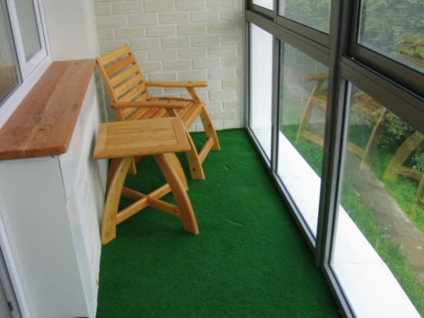 З чого зробити підлогу на балконі – 8 рішень на будь який смак З чого зробити підлогу на балконі – 8 рішень на будь який смак