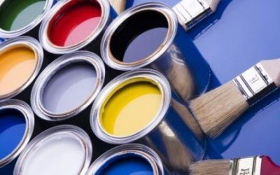 Якою фарбою пофарбувати стіни у ванній кімнаті і як правильно своїми руками?