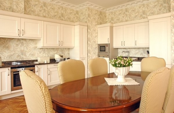 Виступ в кутку кухні