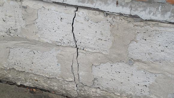 Самостійне утеплення фундаменту екструдованим пінополістиролом зовні і зсередини
