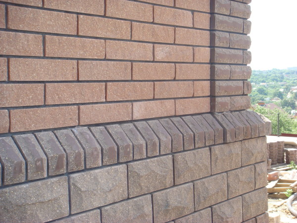 Облицювальні матеріали для фасадів: види та особливості Облицювальні матеріали для фасадів: види та особливості