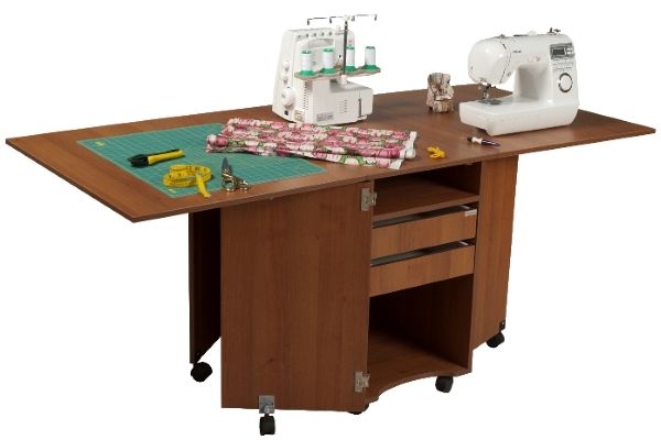 Як зробити стіл для швейної машинки своїми руками