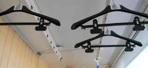 Сушарка для білизни на балкон — огляд 4 найбільш популярних рішень