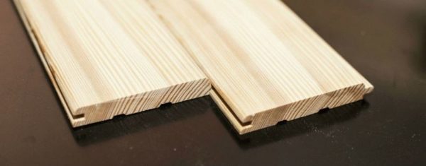 Чим обшити балкон зсередини — 5 сучасних рішень