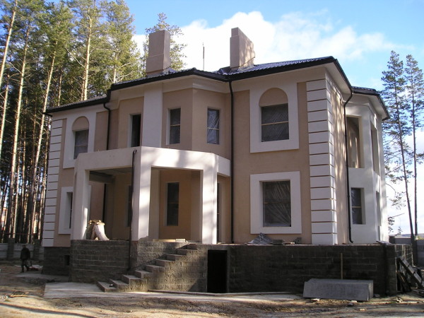 Існуючі види оздоблення фасадів будинків житлового та адміністративного призначення