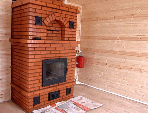 Печі для дому з водяним опаленням   цегляні, чавунні і дровяні для приватного будинку