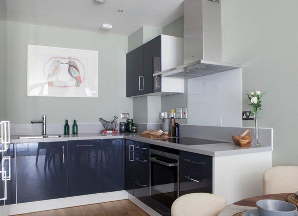 Виступ в кутку кухні