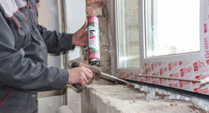 Засклення балконів в хрущовці: наводимо балкон в порядок за 3 кроки