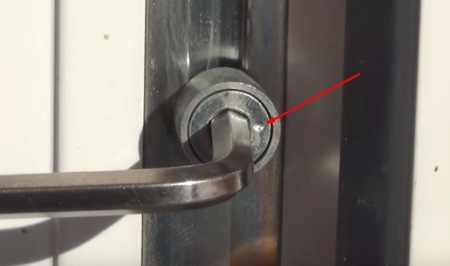 Як самостійно відрегулювати пластикові вікна: 3 основні операції, які легко освоїти кожному