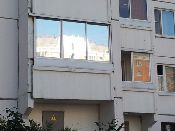 Плівка на вікна чотирьох різних типів: як наклеїти самому? Плівка на вікна чотирьох різних типів: як наклеїти самому?