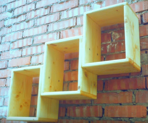 Як зробити полицю на стіну своїми руками: 3 простих варіанти для новачка