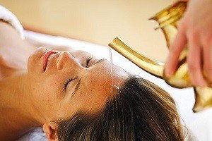 Чудові властивості масла кісточок персика: опис переваг і майстер клас приготування маски для обличчя