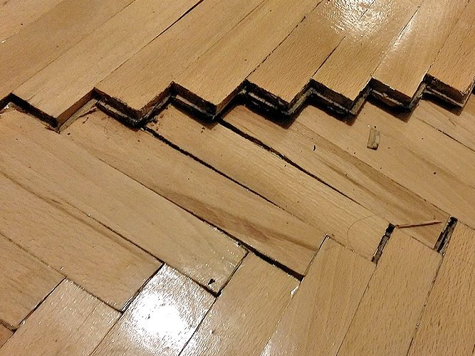 Опис процесу шліфування старого паркету