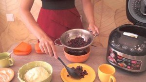 Як варити компот з вишні: рецепти, способи консервації і користь компоту