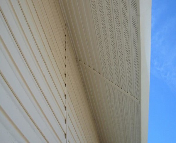 Ремонт сайдинга для фасаду Ремонт сайдинга для фасаду