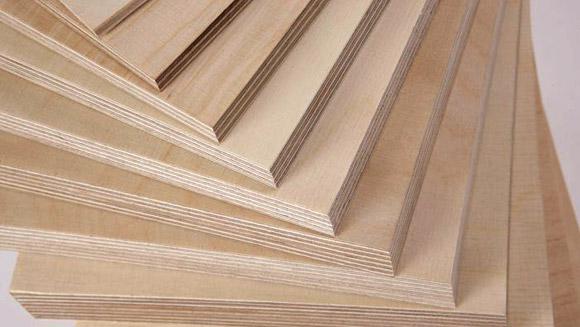 Як зробити підлогу на балконі — 3 найкращих варіанти і їх особливості