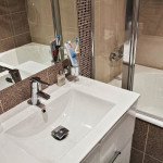 Фото дизайну ванної кімнати 2 кв. м.