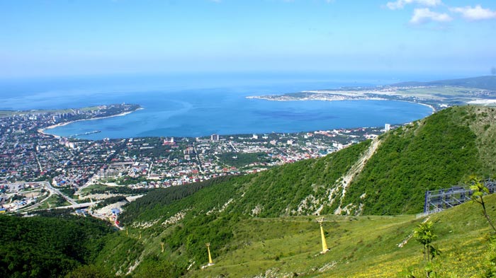 Який пляж в Геленджику: пісок або галька + фото і відгуки