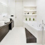 Фото дизайну ванної кімнати в білих тонах