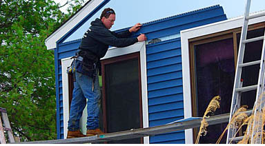 Як обробити будинок сайдингом красиво, стильно і правильно