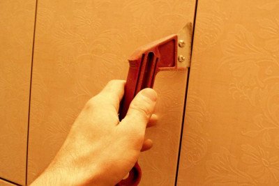 Затирка швів плитки у ванній своїми руками: як правильно робити і яку вибрати?