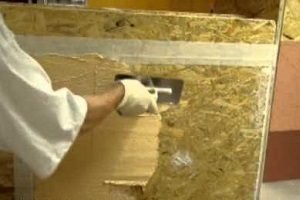 Чим пофарбувати ОСБ плиту всередині будинку — вибираємо фарбу і лак