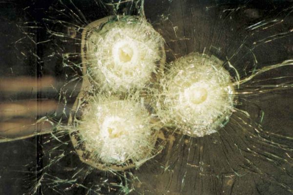 Плівка на вікна чотирьох різних типів: як наклеїти самому? Плівка на вікна чотирьох різних типів: як наклеїти самому?