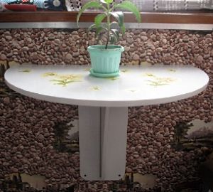 Як зробити стіл для балкона: ідеї, матеріали, покрокова інструкція, фото і відео