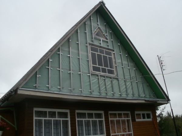 Як обшити будинок сайдингом без сторонньої допомоги і зайвих витрат Як обшити будинок сайдингом без сторонньої допомоги і зайвих витрат